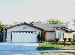 16177 W Gentry Ave, Kerman, CA 93630
