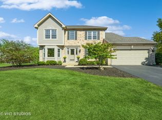 1152 Donegal Ln, Barrington, IL