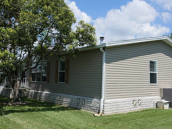 3rd image of 1741 Western Redwood Ave