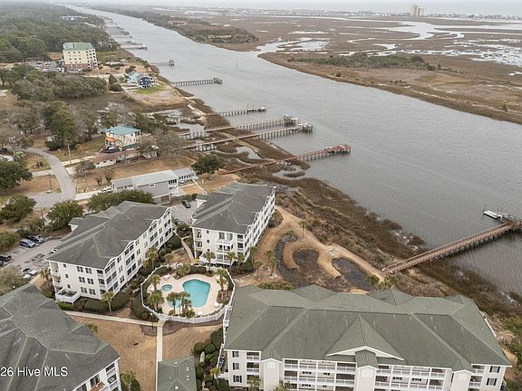 4th image of 1135 Park Road SW Unit 3103