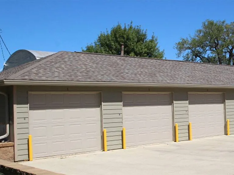 1811 E Elm St #2 — Photo 5