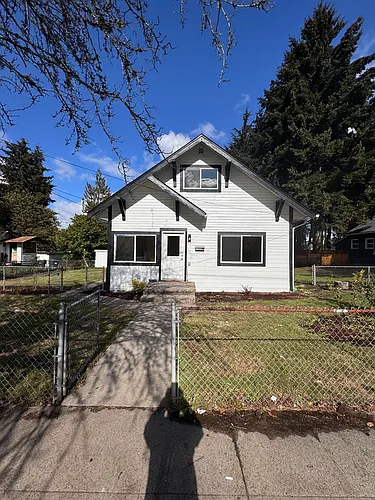 321 W Summa St Photo 1