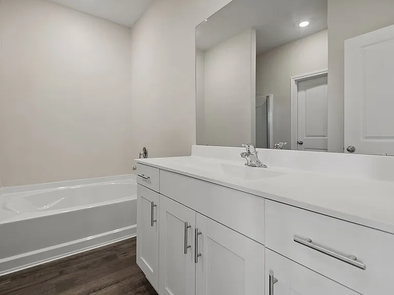 15647 Plum Brook Dr — Photo 13
