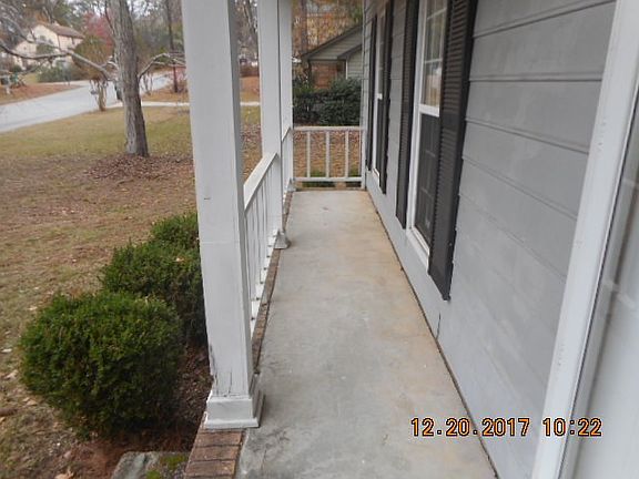 4th image of 127 Glenora Dr