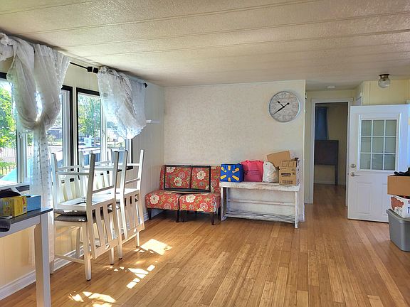 4th image of 2385 Table Rock Rd Space 28