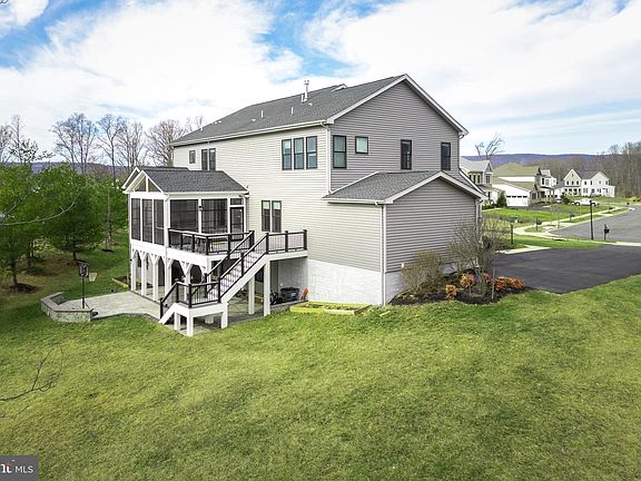 4th image of 15101 Sky Valley Dr