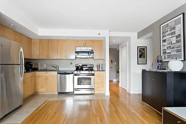 Sold by Bohemia Realty Group | media 2