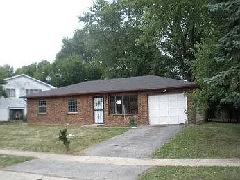 6061 Falcon Ln photo 1