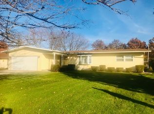 118 W Hislop Dr, Cissna Park, IL 60924