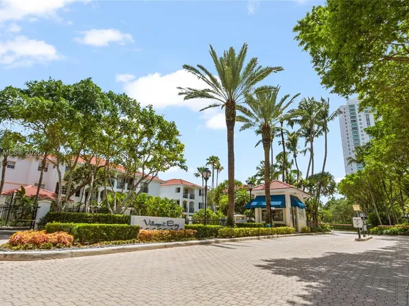 3245 NE 184th St, Aventura, FL