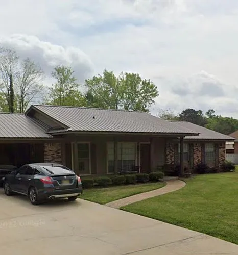 208 Trojan Dr Photo 1