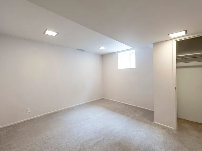 4553 S Brockbank Dr — Photo 24