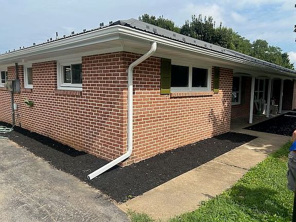 2nd image of 10077 Red Maple Ln