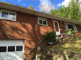 1005 Wilkie Dr, Charleston, WV 25314