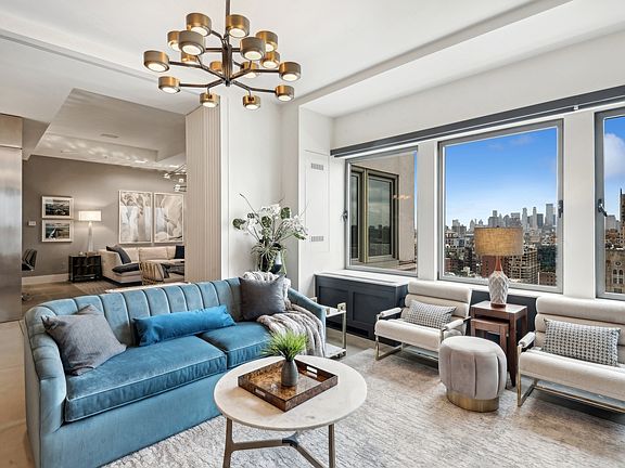 5th image of 252 7th Ave Penthouse C
