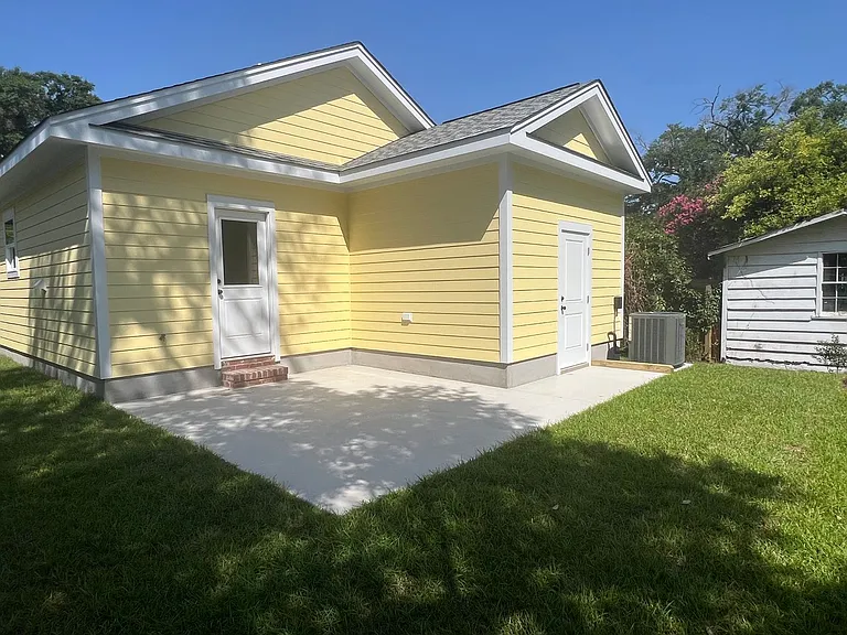1917 Pine St — Photo 26