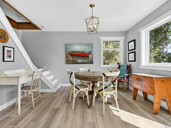 4th image of 276 Winter Harbor Rd