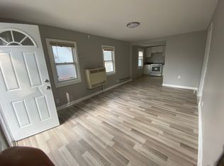 371 New Milford Ave, Dumont, NJ 07628