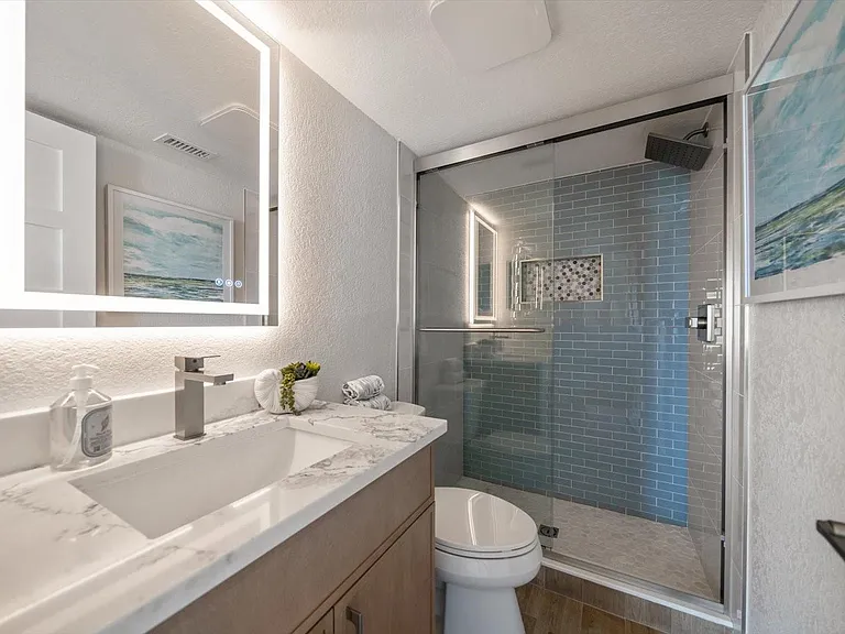 825 S Gulfview Blvd #104 — Photo 12