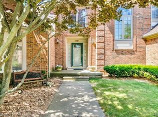 1187 Chaffer Dr, Rochester Hills, MI 48306