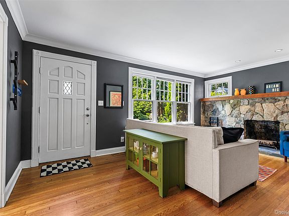 3rd image of 12 Kenmare Road