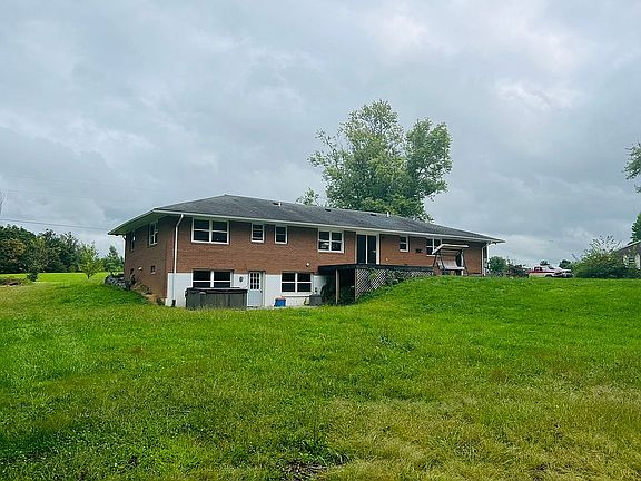 3rd image of 4885 Sheets Rd NW