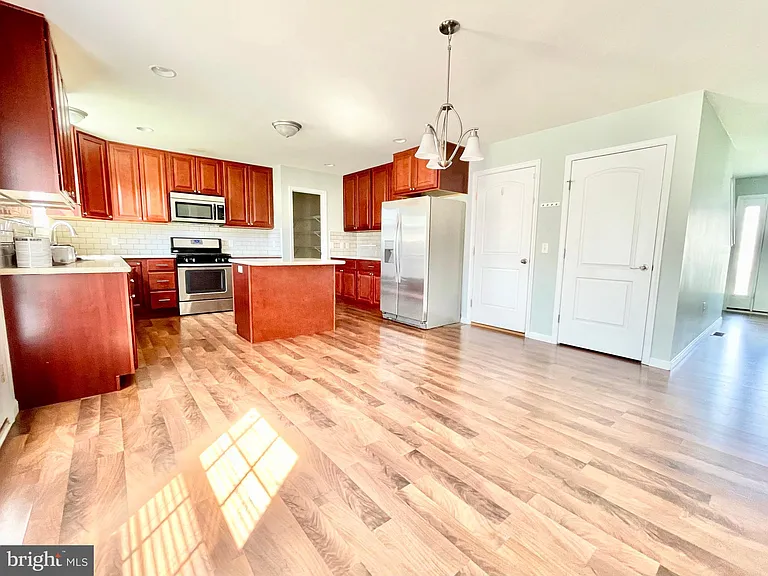 307 S Marshview Ter — Photo 7