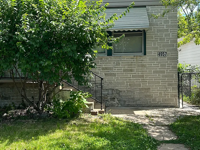 4957 Lilburn Ave — Photo 1