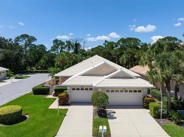 1262 Berkshire Cir, Venice, FL 34292