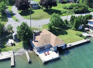4137 Onnalinda Dr, Canandaigua, NY 14424