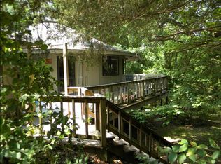 16193 Pin Oak Rd, Fayetteville, AR 72704