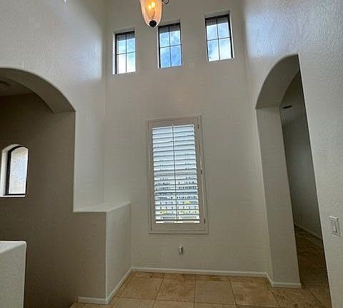 4th image of 20802 N GRAYHAWK Drive #1178