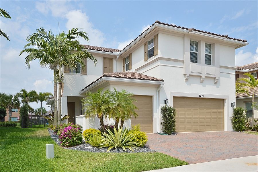 1st image of 8273 NW 121st Way