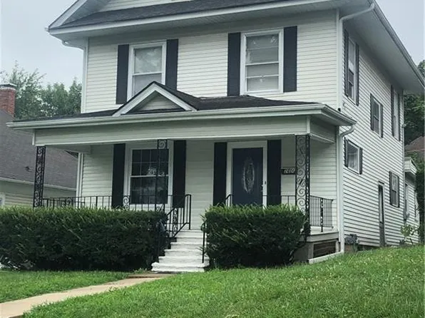 2606 Monterey St, Saint Joseph, MO 64507