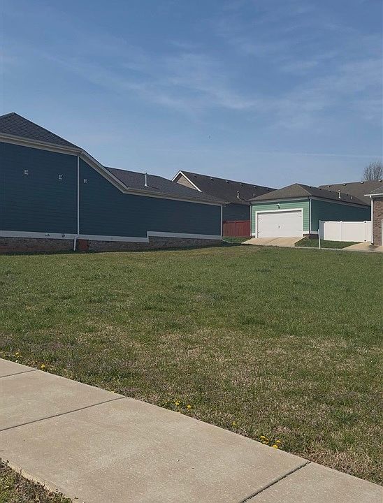 1st image of 641 Continental Dr