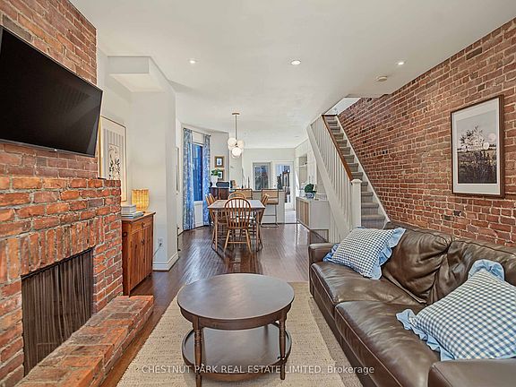 4th image of 15 Millbrook Cres