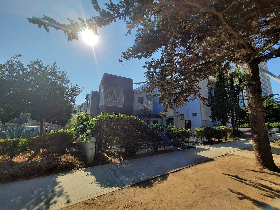 1st image of 1132 7th St APT 7