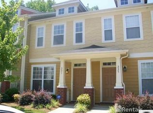221 Hurston Cres, Charlotte, NC 28208