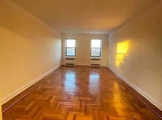 172-90 Highland Ave #4D, Jamaica, NY 11432