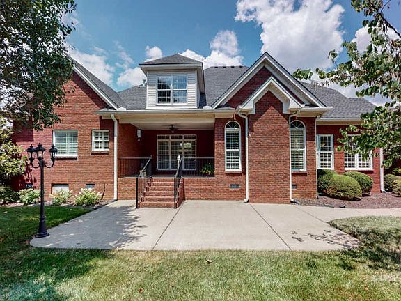 2nd image of 1453 Bradberry Dr