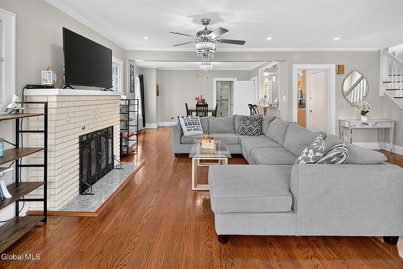 3rd image of 1170 Sumner Avenue