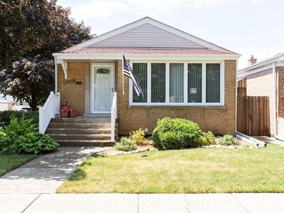 6058 S Monitor Ave, Chicago, IL, 60638