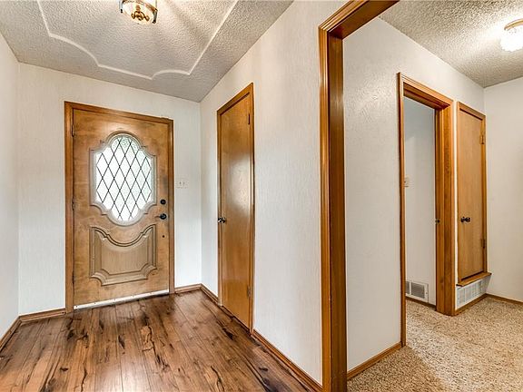 3rd image of 6528 Tabor St