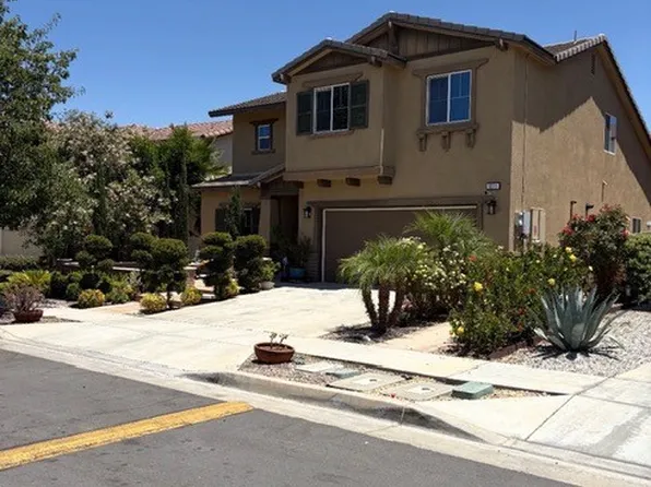 1271 Pinehurst Dr, Calimesa, CA 92320