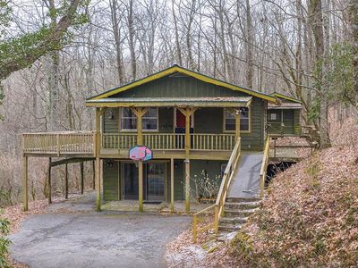 111 Wrights Rd, Scaly Mountain, NC, 28775