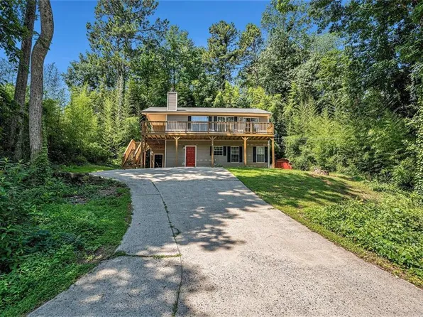 3610 Bonneville Dr, Cumming, GA 30041