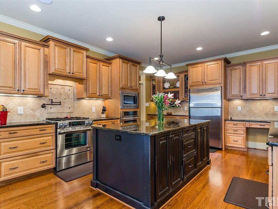 2nd image of 5612 Merion Station Dr