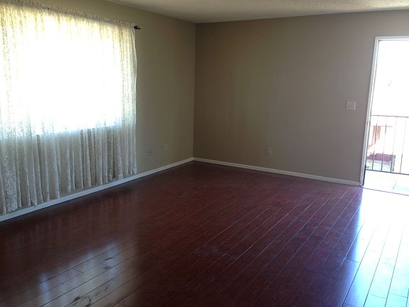 4th image of 33938 Avenue I APT 3