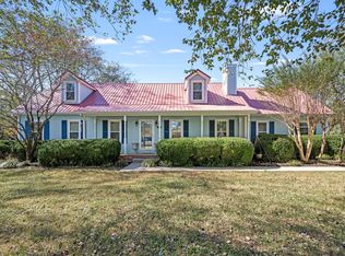 1427 Trotters Ln, Rockvale, TN 37153