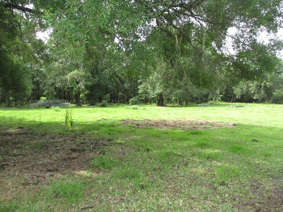 1st image of 1706 SE 150th St